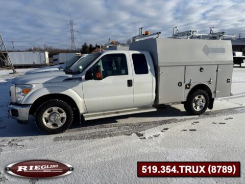 2015 Ford F350 EXT Cab Utility Truck